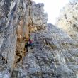 (L1) Ramn empezando la Fehrmann - Ramn Cadals en el primer largo, luchando contra el fro, la pared an estaba en sombra.