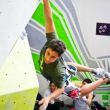 Flying Brian!!! - Brian sobrevolando el bloque en el Campeonato de Escalada en Bloque y dificultad Vrtigo