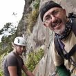 (L1) Una reunin muy concurrida - Juan Gabriel y Jorge en la base de la Capac-an