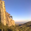 vistes de vesprada(sector 'la dama') - ... i al fons la mar i la serra de la Murta